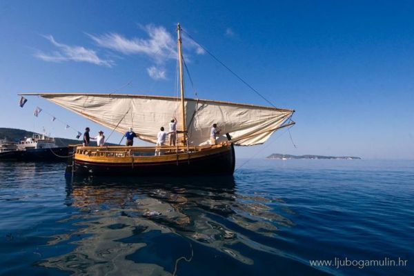 Croatian Lateen Sail Boat